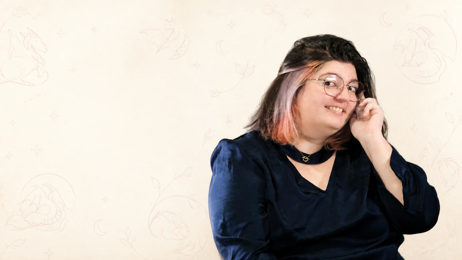 Portrait de Maïlys Séguié dans son univers illustré